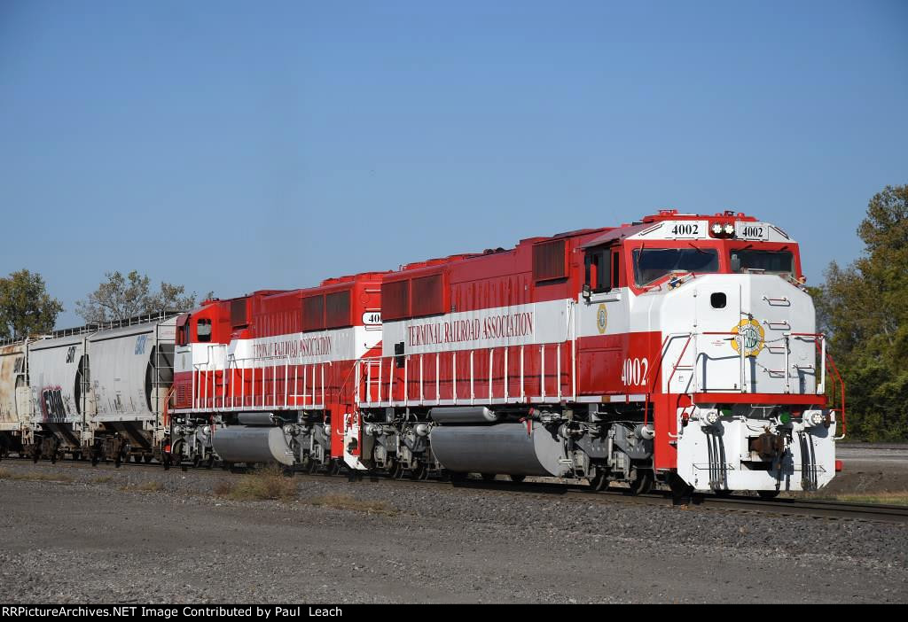 Transfer shoves back into the yard